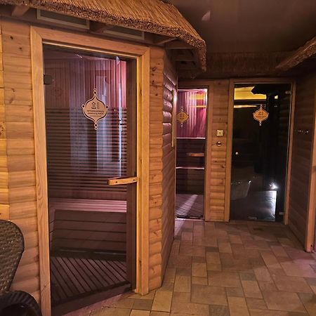 Baltazaras Aparthotel VNO Exteriör bild